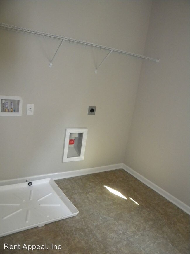 Building Photo - 4 br, 3 bath House - 2409 Ivy Meadow Lane