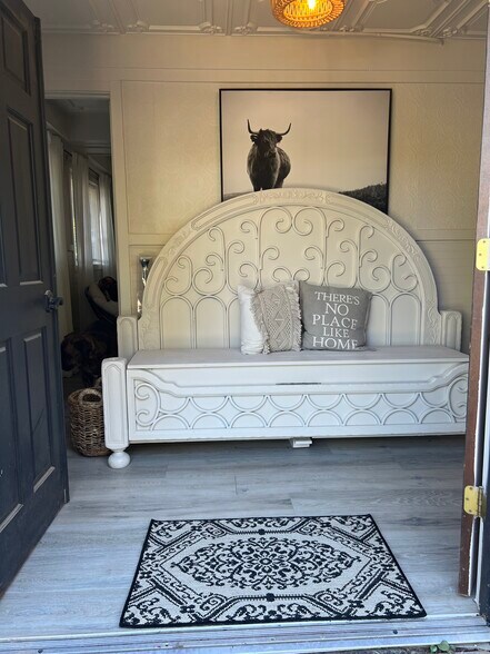 Building Photo - 6920 NE 27th Ave