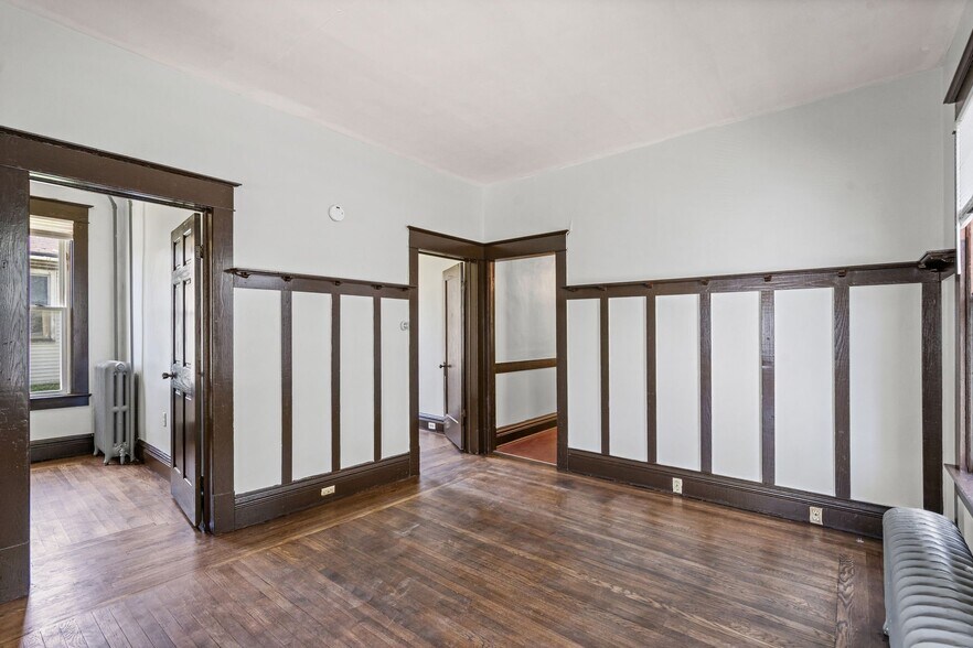 Building Photo - 320 Saratoga Ave