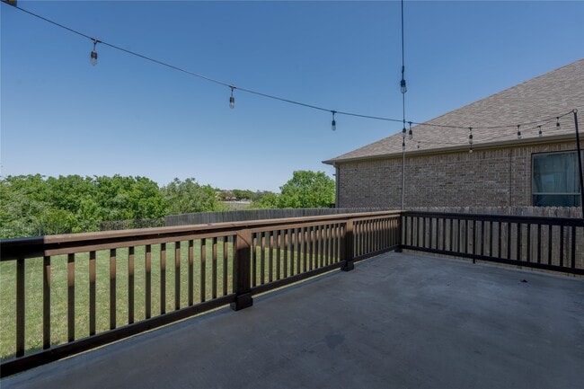 Building Photo - 404 Kaden Prince Dr