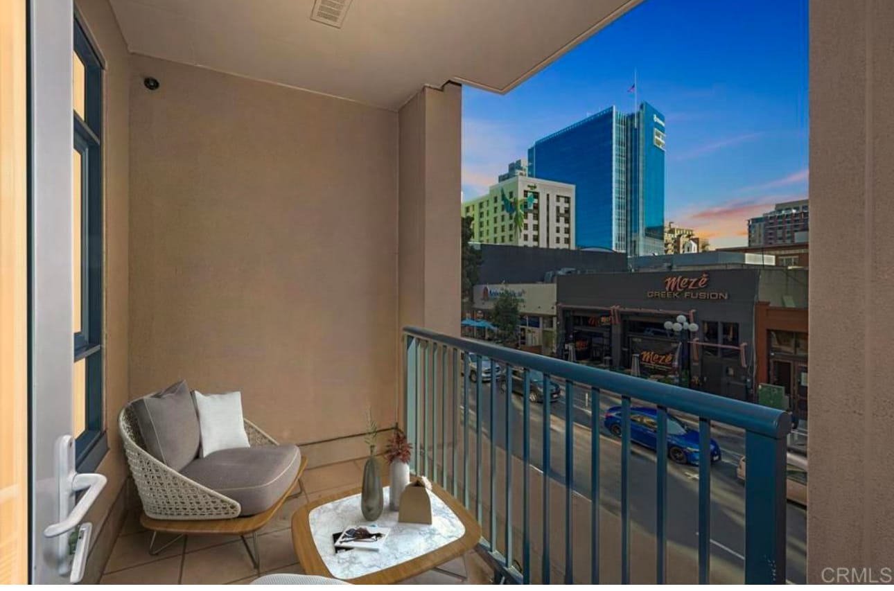 Building Photo - 530 K St