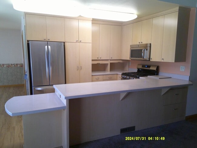 Building Photo - 960 Monique Way
