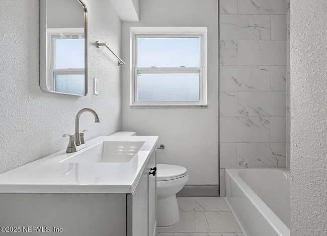 Building Photo - 1850 Harvester St