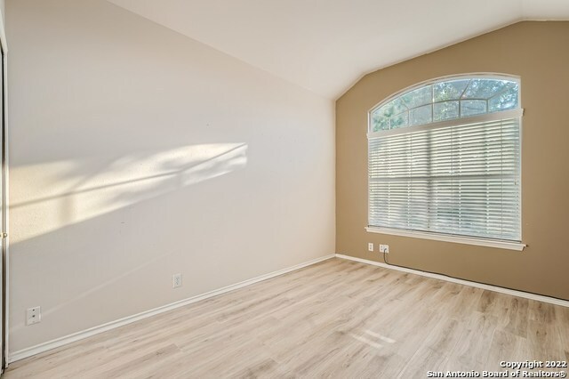 Building Photo - 11200 Woodridge Forest