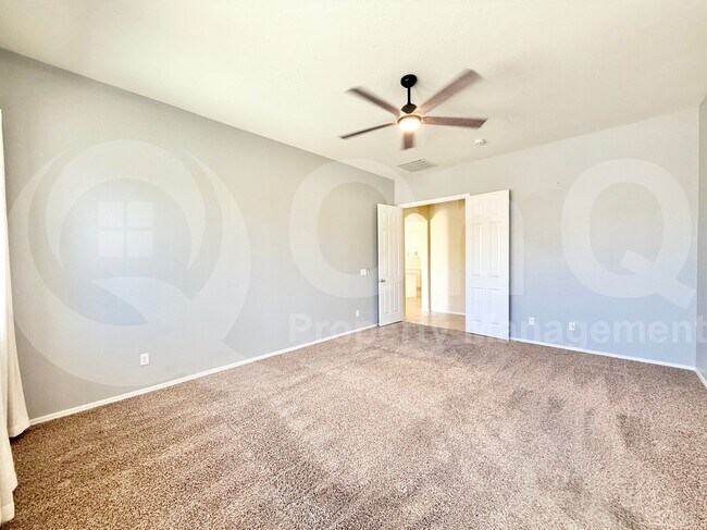 Building Photo - 18513 W San Carlos Dr