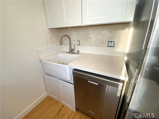 Building Photo - 2127 S Coast Hwy