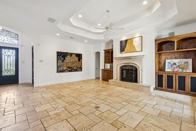 Building Photo - 510 Fox Glen