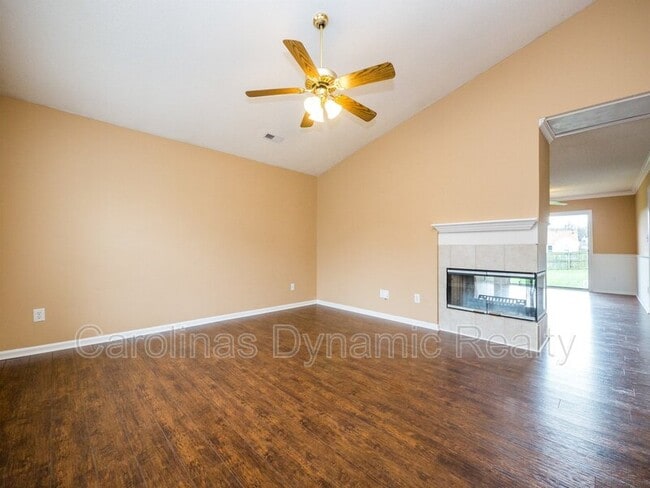 Building Photo - 905 Milkfarm Ct