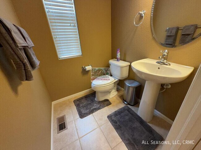 Building Photo - 7094 Red Sand Grove