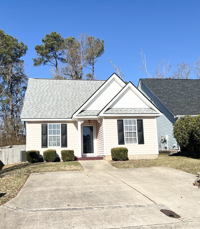 Building Photo - 4511 Derryclare Ln