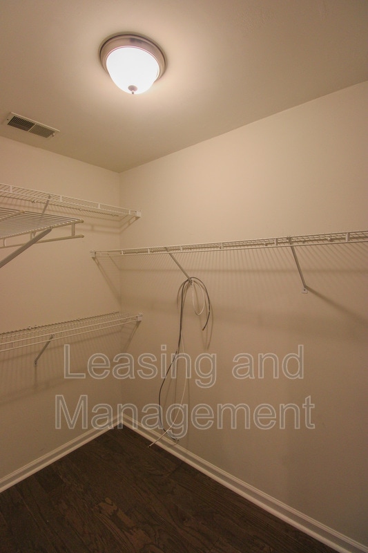 Building Photo - 3620 Walkers Ferry Ln