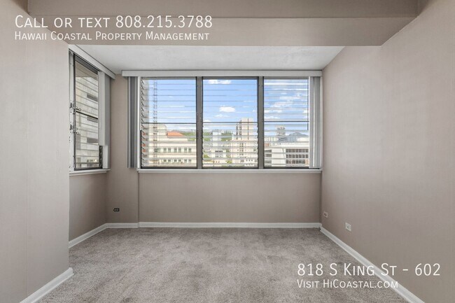 Building Photo - 818 S King St