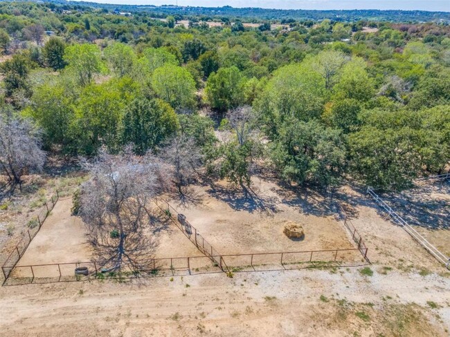 Building Photo - 169 Co Rd 3672