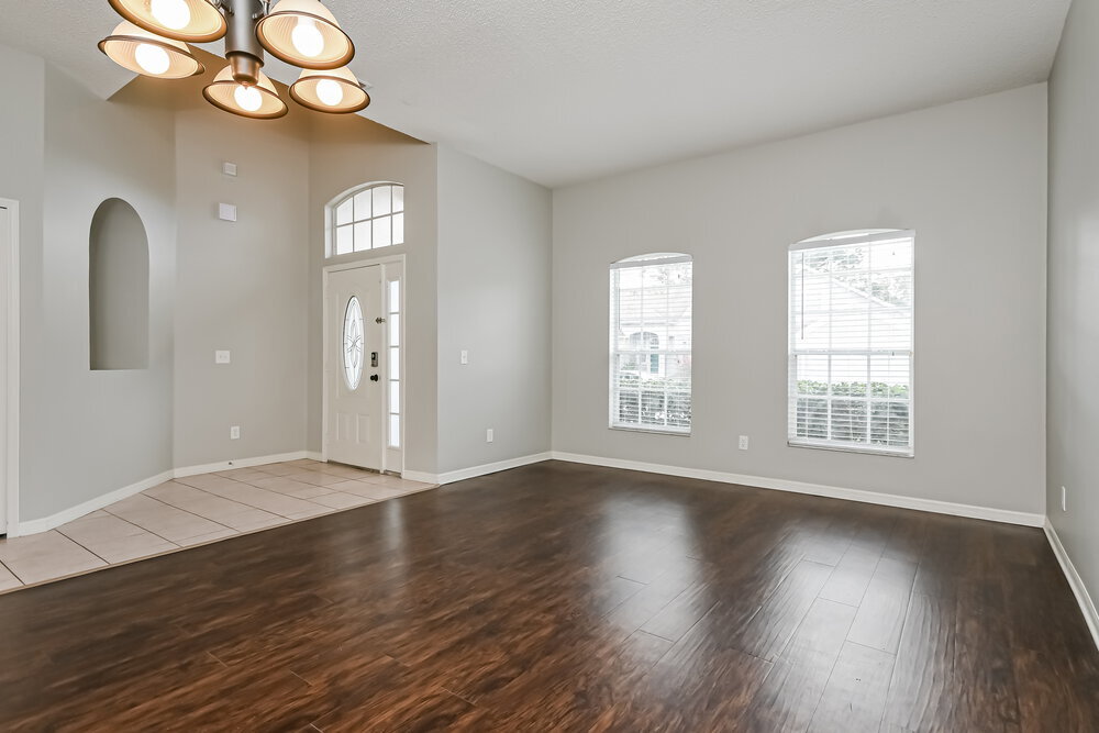 Building Photo - 1125 Cherry Valley Way