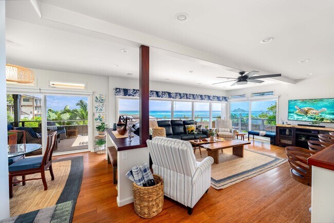 Building Photo - Available Now ! Lanaikai - Furnished home with a view | 6–12 Month Lease**