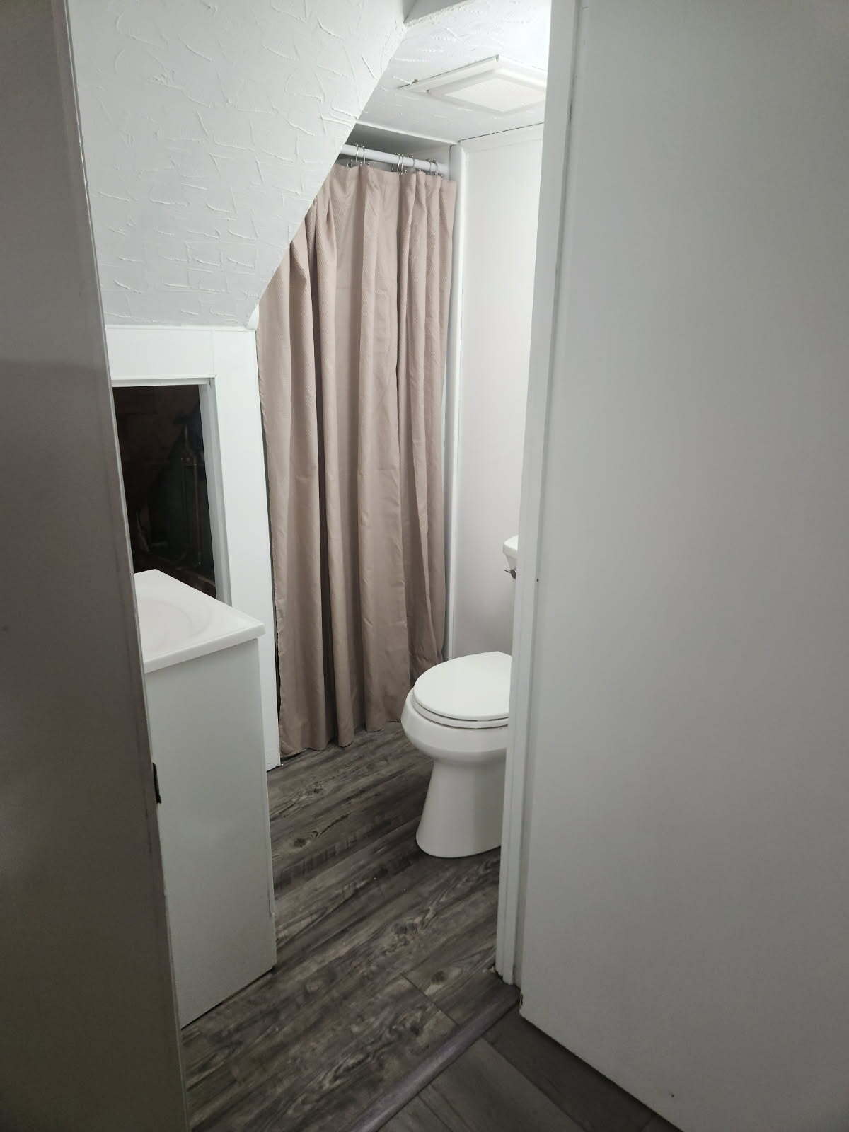 Building Photo - 61 Baird Ave