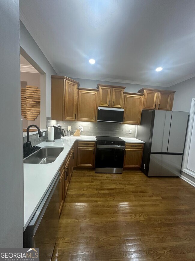 Building Photo - 2011 Appaloosa Mill Cir NE