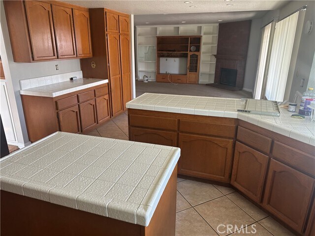 Building Photo - 9545 Alta Loma Dr