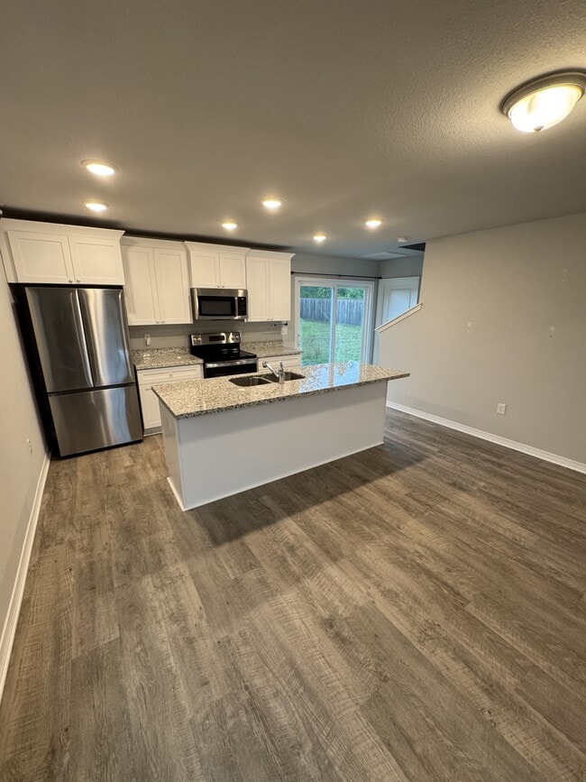 Building Photo - 14157 Sanctuary Trails Dr