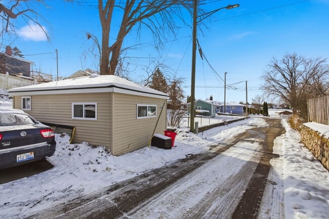 Building Photo - Charming 1-Bed, 1-Bath ADU in Lake Orion!