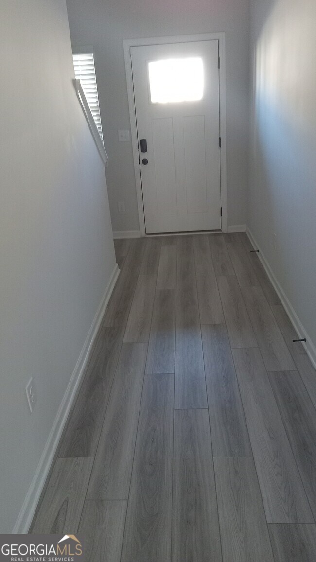 Building Photo - 2498 Polaris Way SW