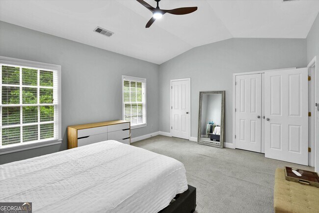 Building Photo - 2635 Colgan Ct SE