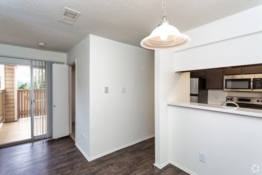 1BR,1BA-A1 - Meadowcrest Apartments