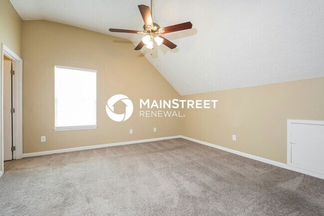 Building Photo - 3 Bedroom Pet-Friendly Home in Raleigh, NC with Main Street Renewal