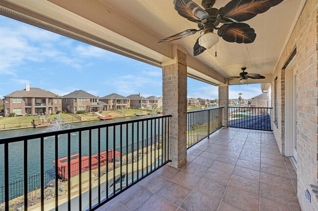 Building Photo - 18126 Billabong Crescent Ct