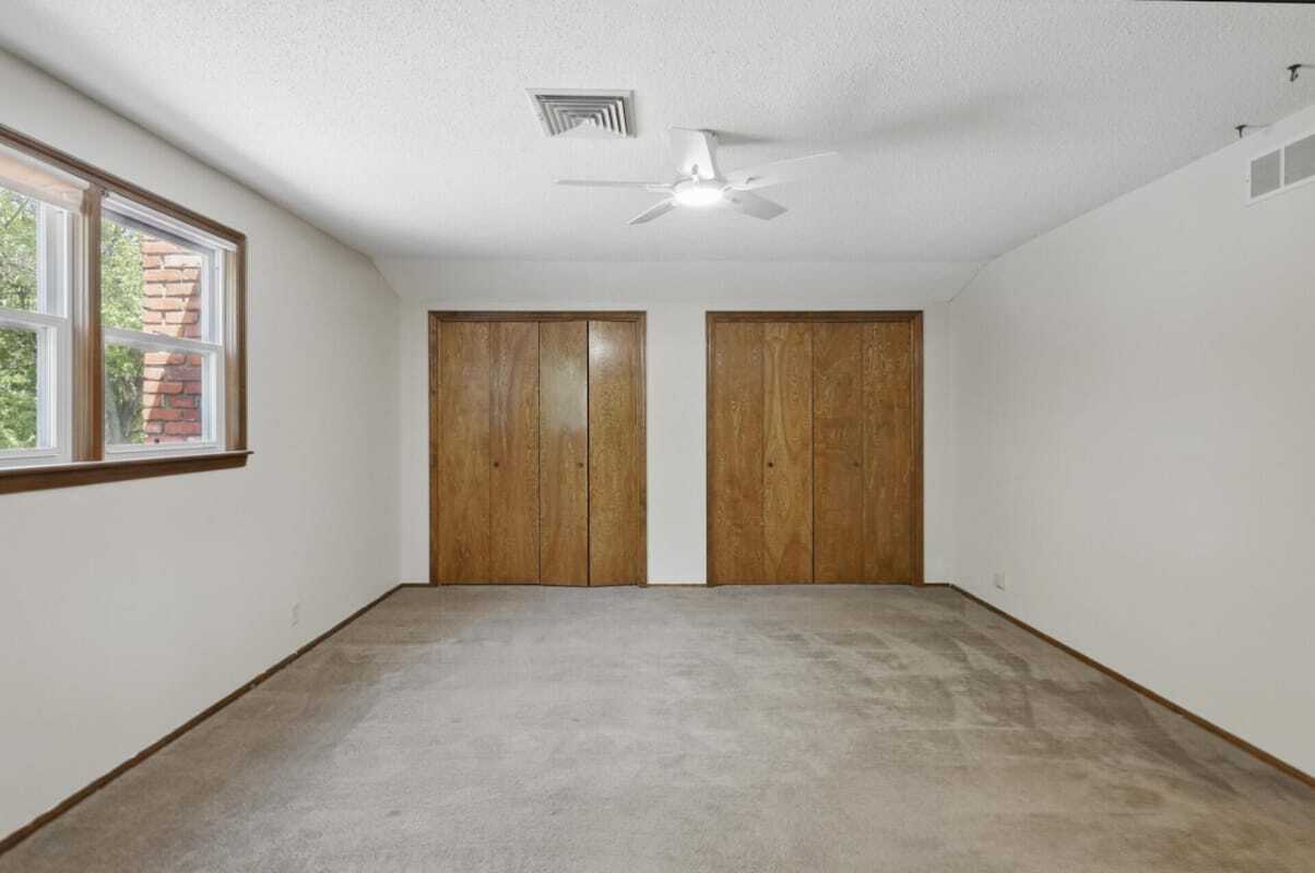 Building Photo - 1306 Marion Dr