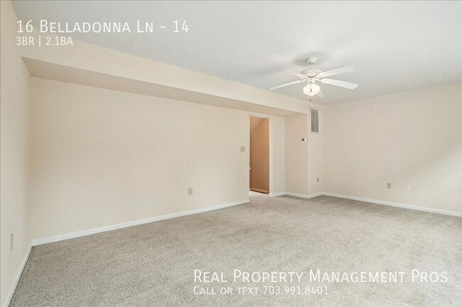 Building Photo - 16 Belladonna Ln