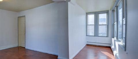 Building Photo - 882 Amboy Ave