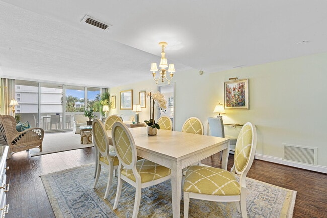 Building Photo - 2773 S Ocean Blvd