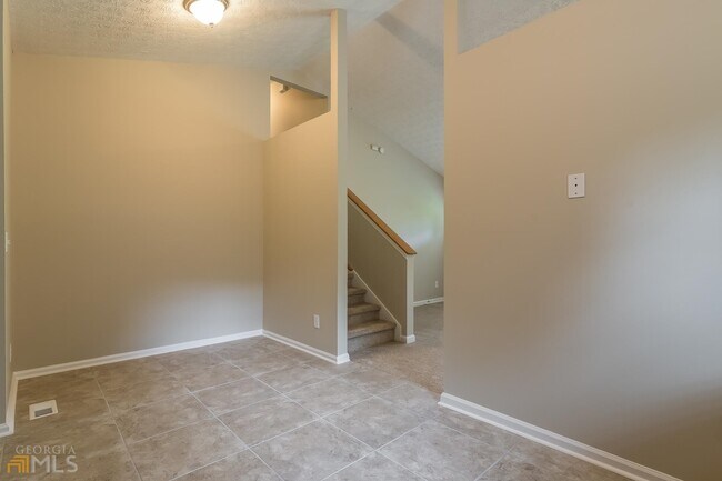 Building Photo - 4745 Turning Leaf Dr