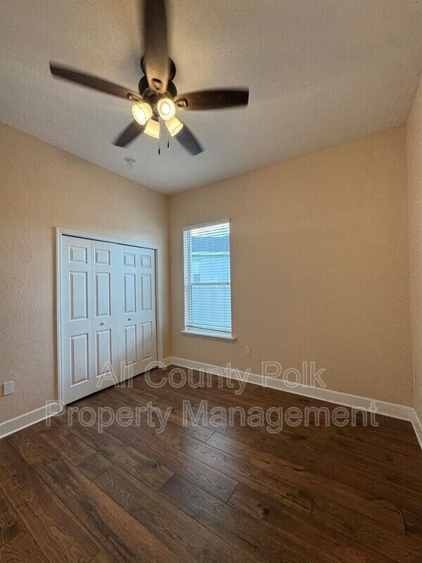 Building Photo - 2948 Vintage View Cir