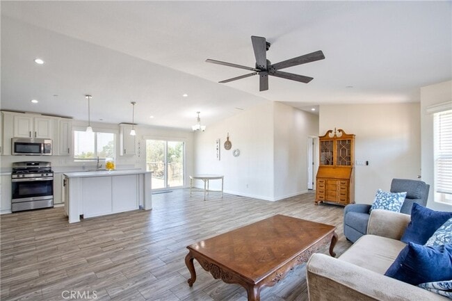 Building Photo - 35892 Meadow Ridge Rd