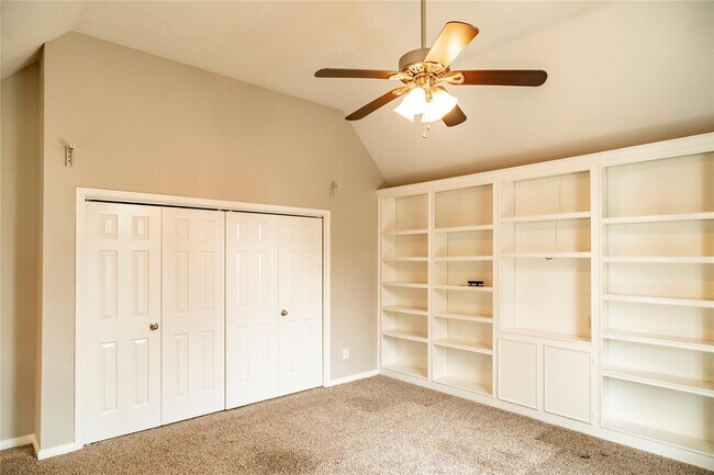 Building Photo - 3523 Ashlock Dr