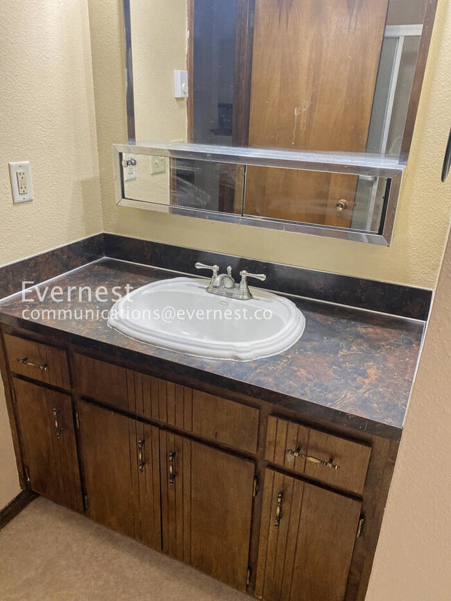 Building Photo - 88026 9th St