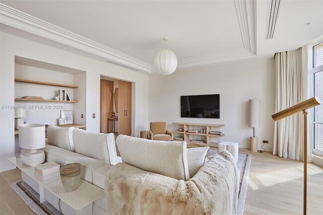 Building Photo - 9 Avenue Frederic Le Play Ave