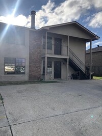 Building Photo - 2019 Mariner Dr