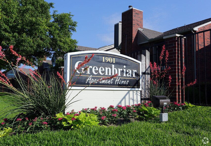 Greenbriar Apartments