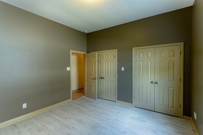 Building Photo - 25010 Florina Ranch Dr