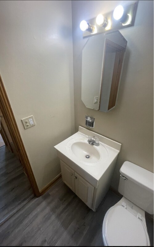 Building Photo - 1325 9th St S