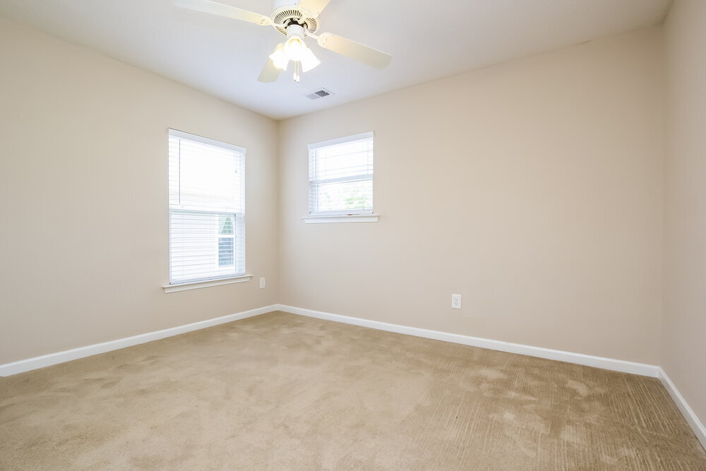 Building Photo - 3404 Silver Stream Way NW