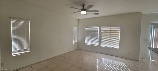 Building Photo - 1161 Maple Pines Ave