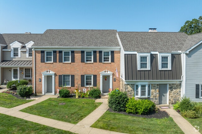 Building Photo - Willow Woods Apartments