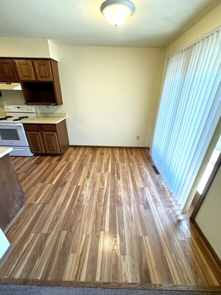 Building Photo - 3001 Cimarron Trl