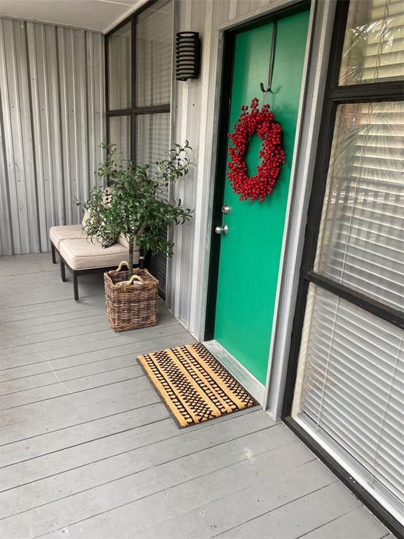 Building Photo - 1901 Whitney St