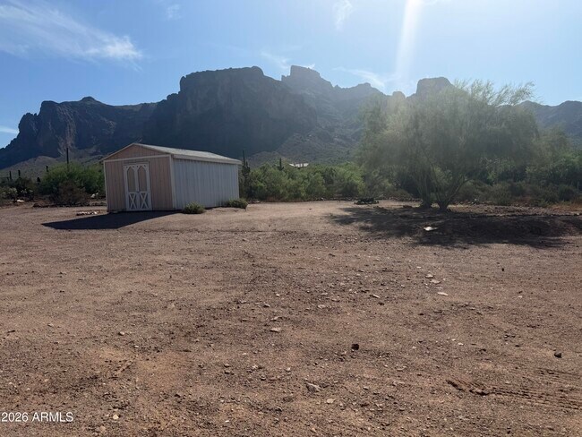 Building Photo - 5825 E Tepee St
