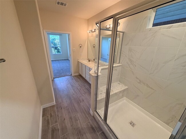 Building Photo - 13106 Leisure Cove Dr